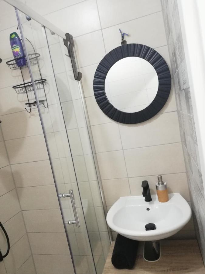 Studio Apartman Noa Rijeka Exterior foto