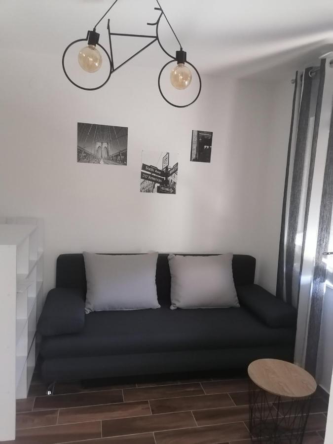 Studio Apartman Noa Rijeka Exterior foto